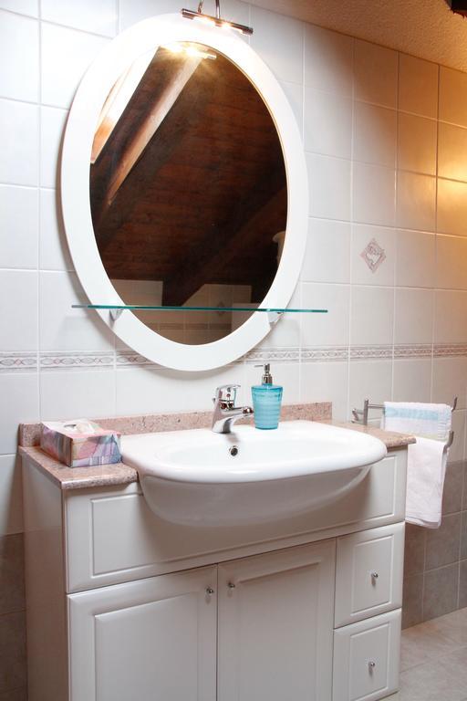Casa D'Antan Gressan Apartment Aosta Room photo